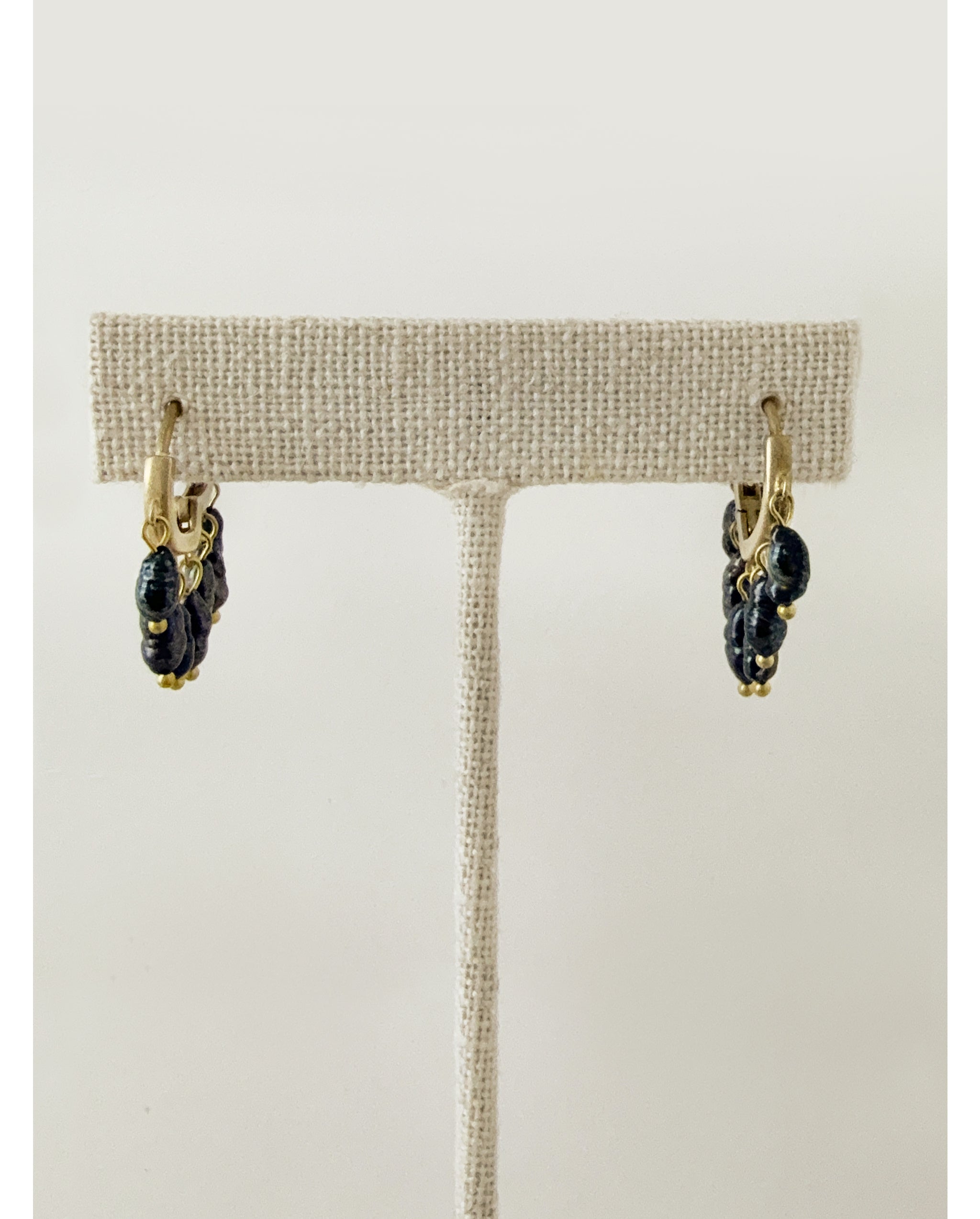 Calitha Huggie Earring – Black Pearl – A handcrafted earrings by Alysian.