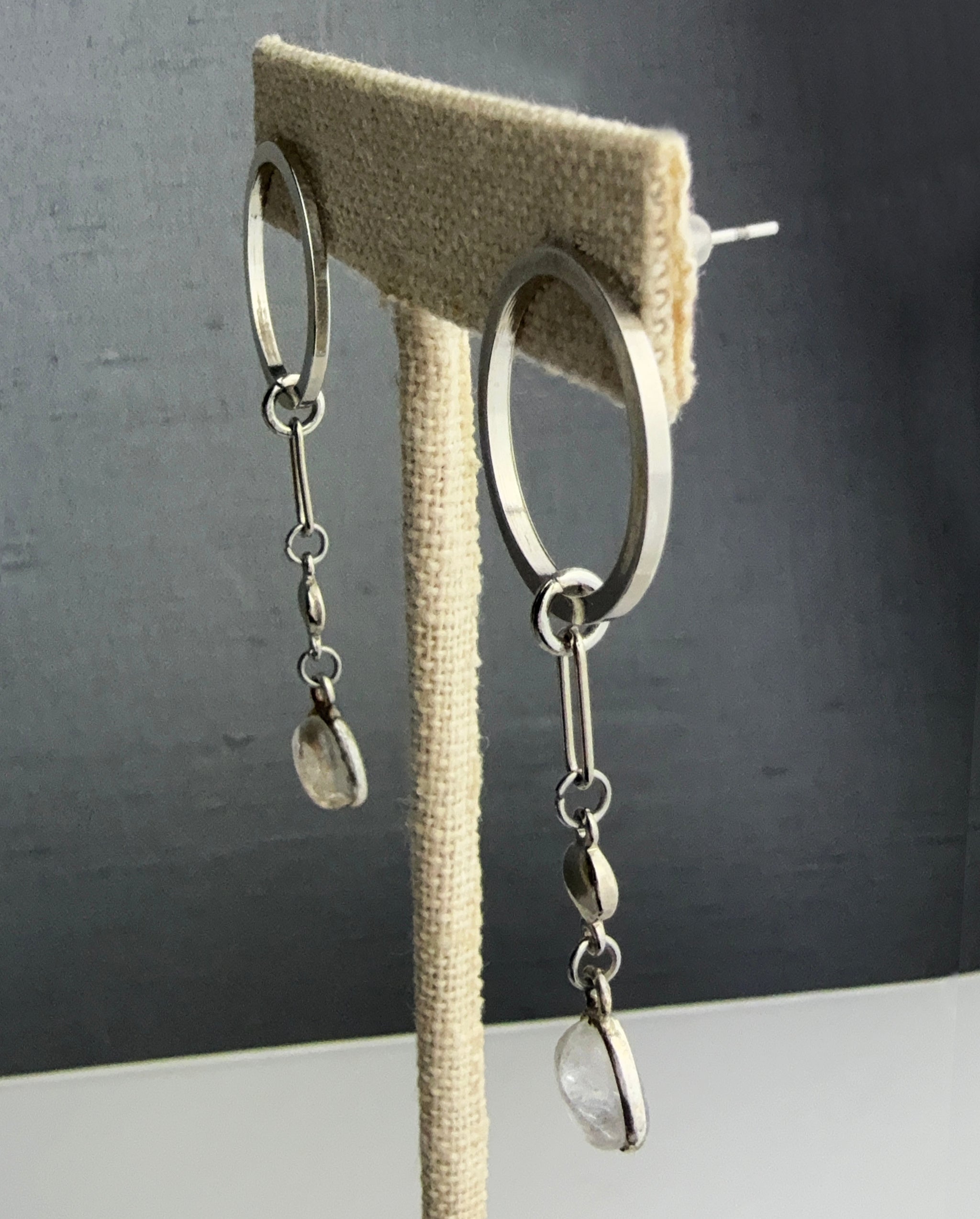 Aeris Moonstone Earring – A handcrafted earring by Alysian.