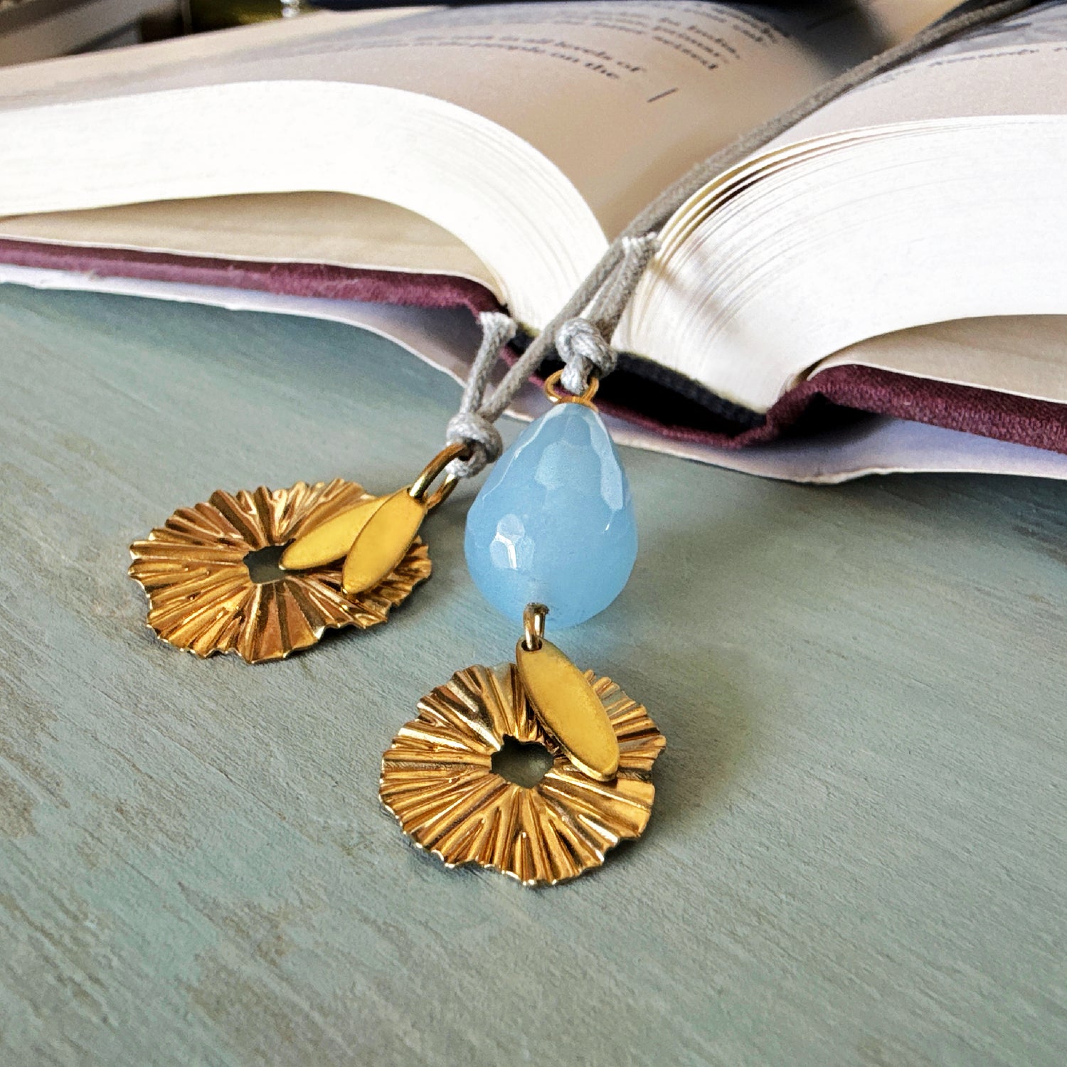 Arinna Bookmark