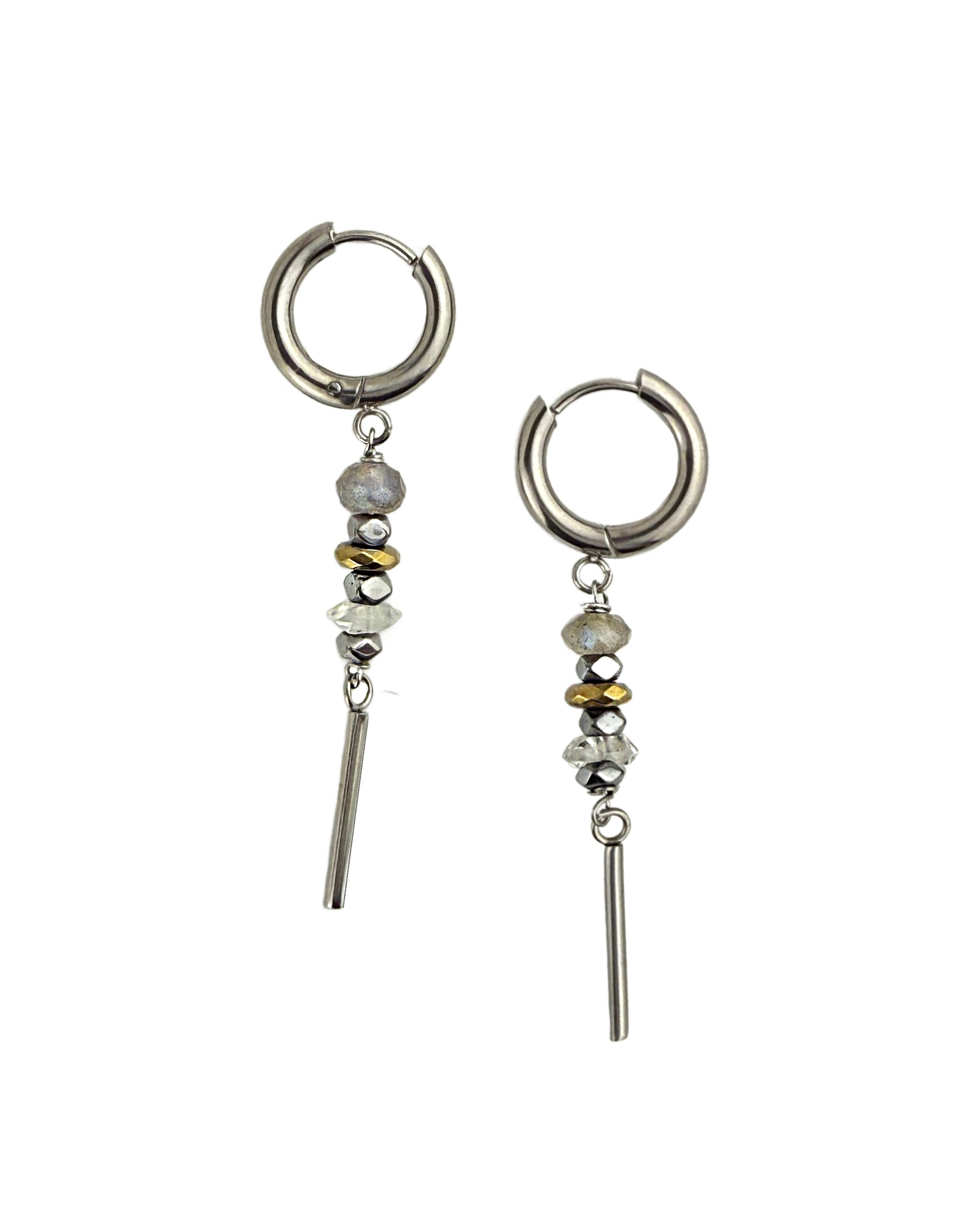 Elara Huggie Earring – A handcrafted earring by Alysian.