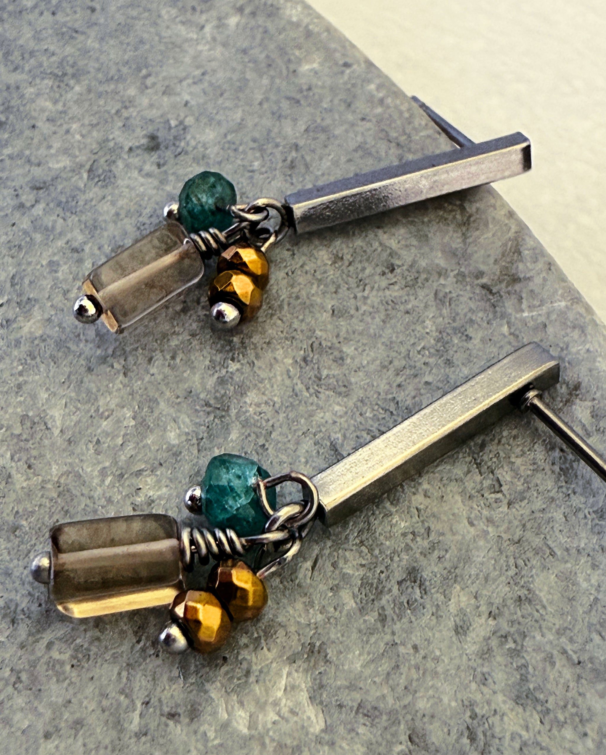 Iona Earring – Silver Tone / Smoky Quartz Mix – A handcrafted earrings by Alysian.