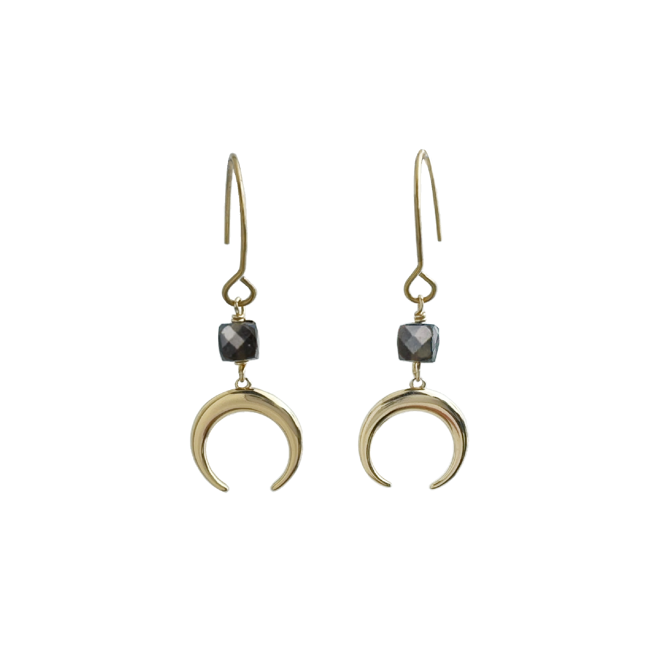 Moon Sheen Earring – A handcrafted earrings by Alysian.