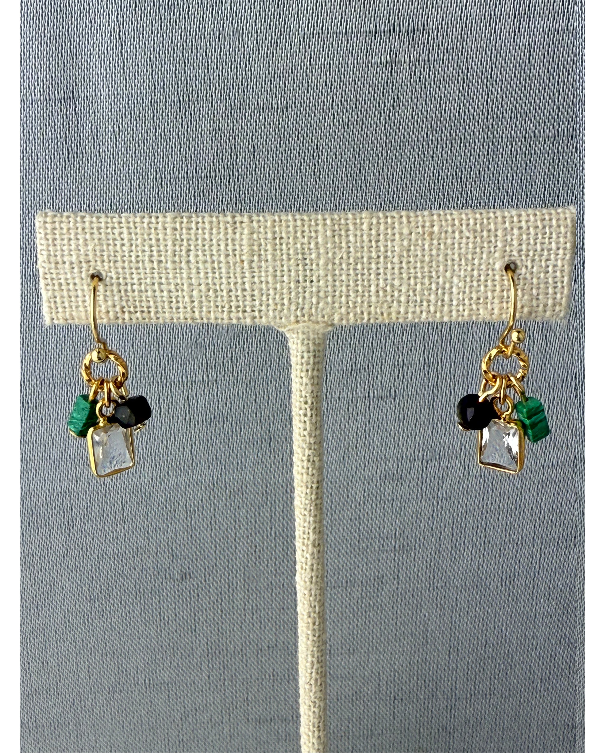 Rhodri Gemstone Cluster Earring – A handcrafted earrings by Alysian.