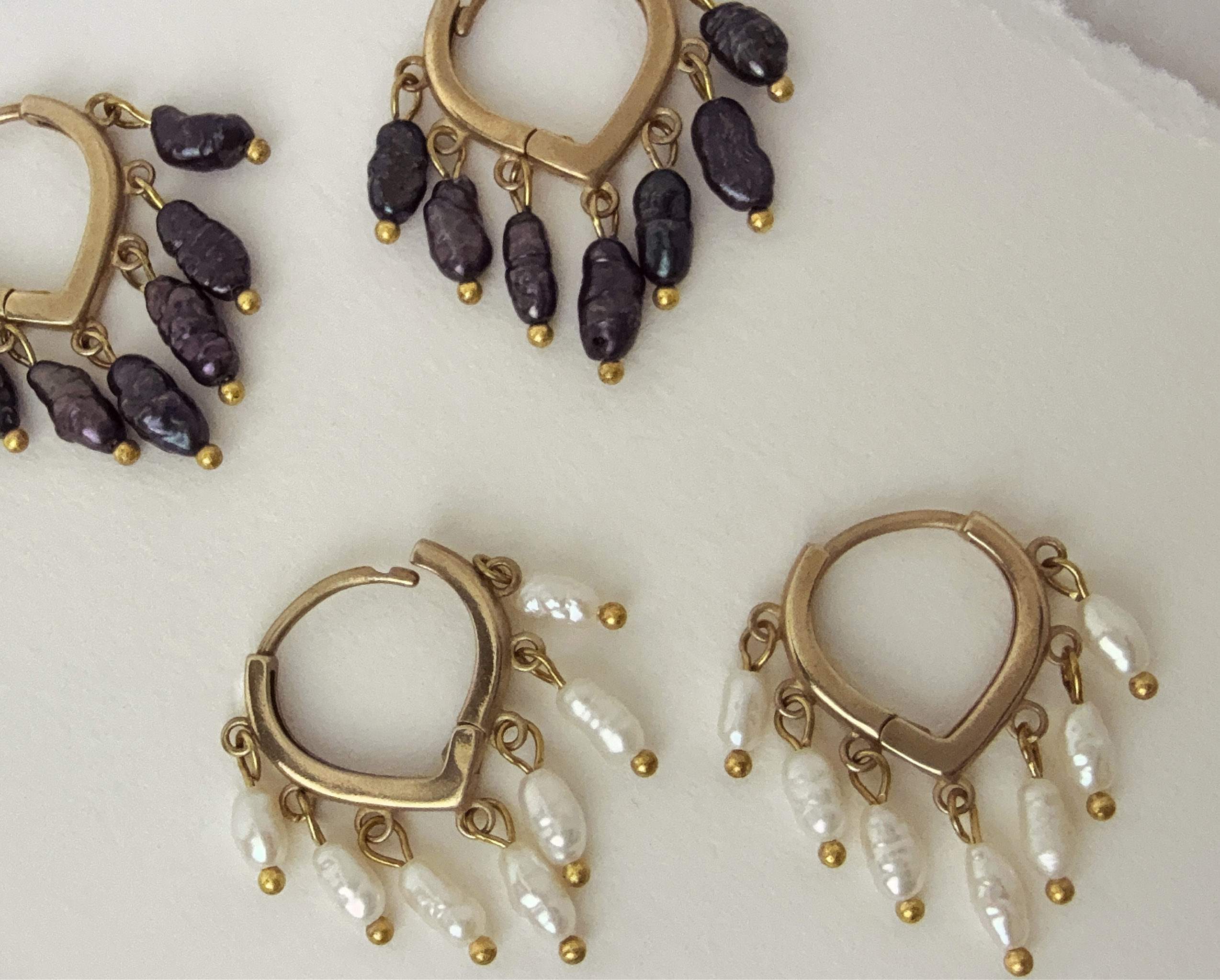 Calitha Huggie Earring – Black Pearl – A handcrafted earrings by Alysian.