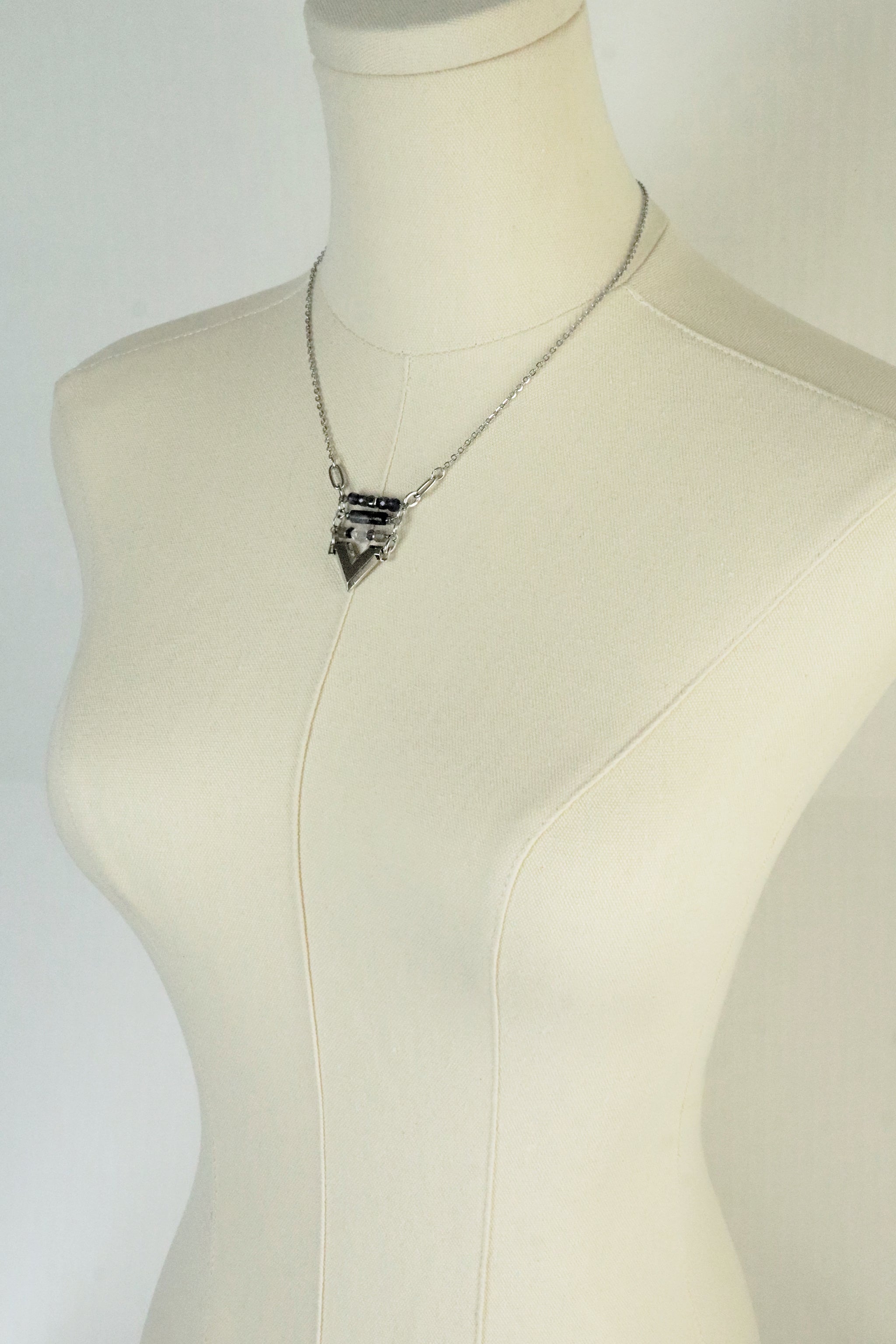 Cheren Chevron Pendant Necklace – A handcrafted necklace by Alysian.