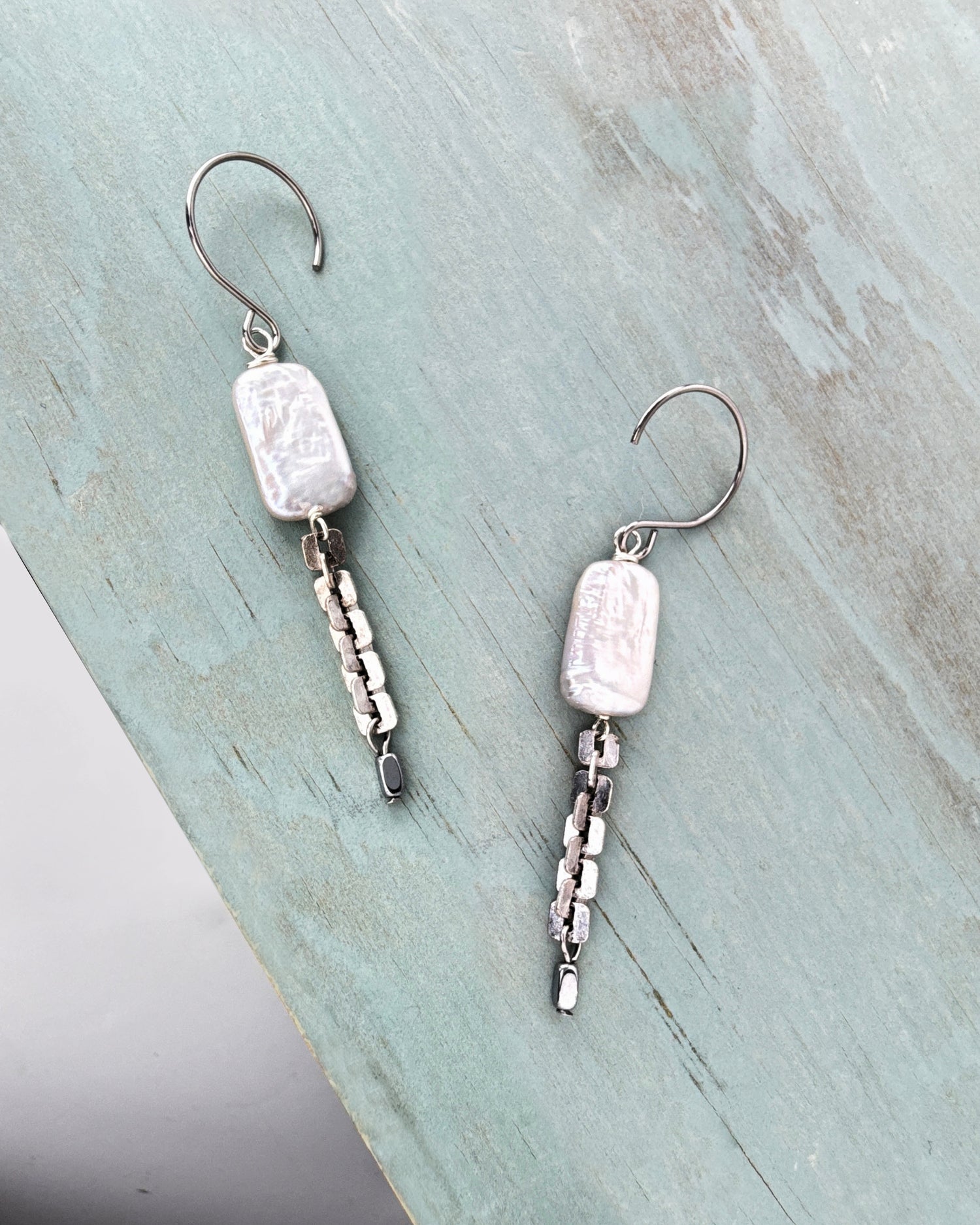 Hera Earring