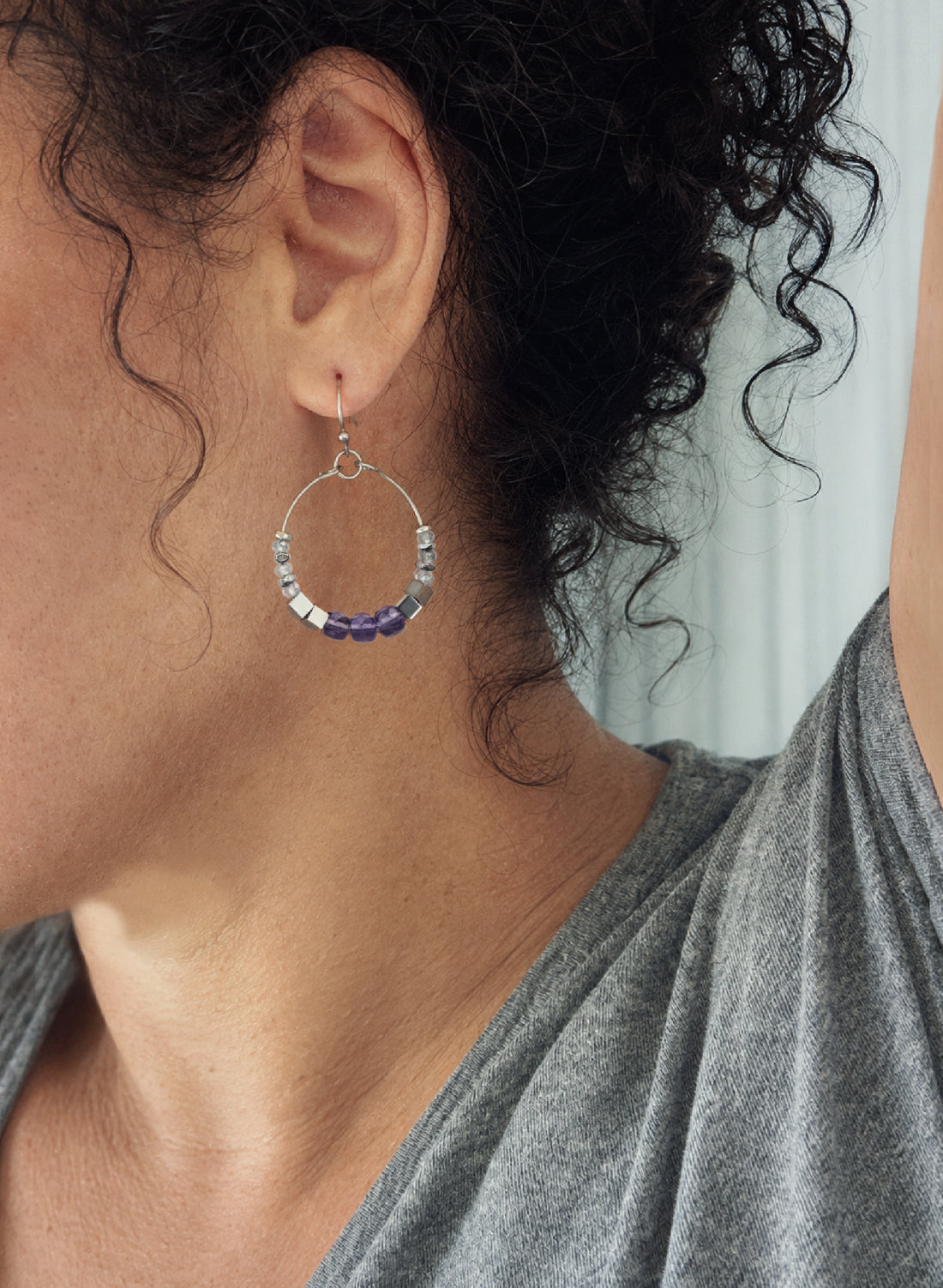 Luma Amethyst Hoop Earring