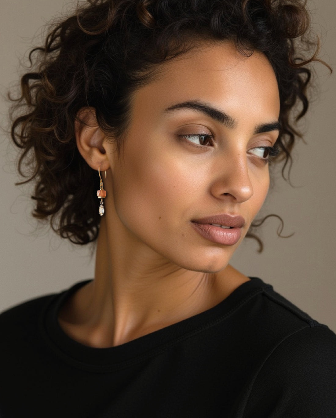 Marlenn Earring - Moonstone