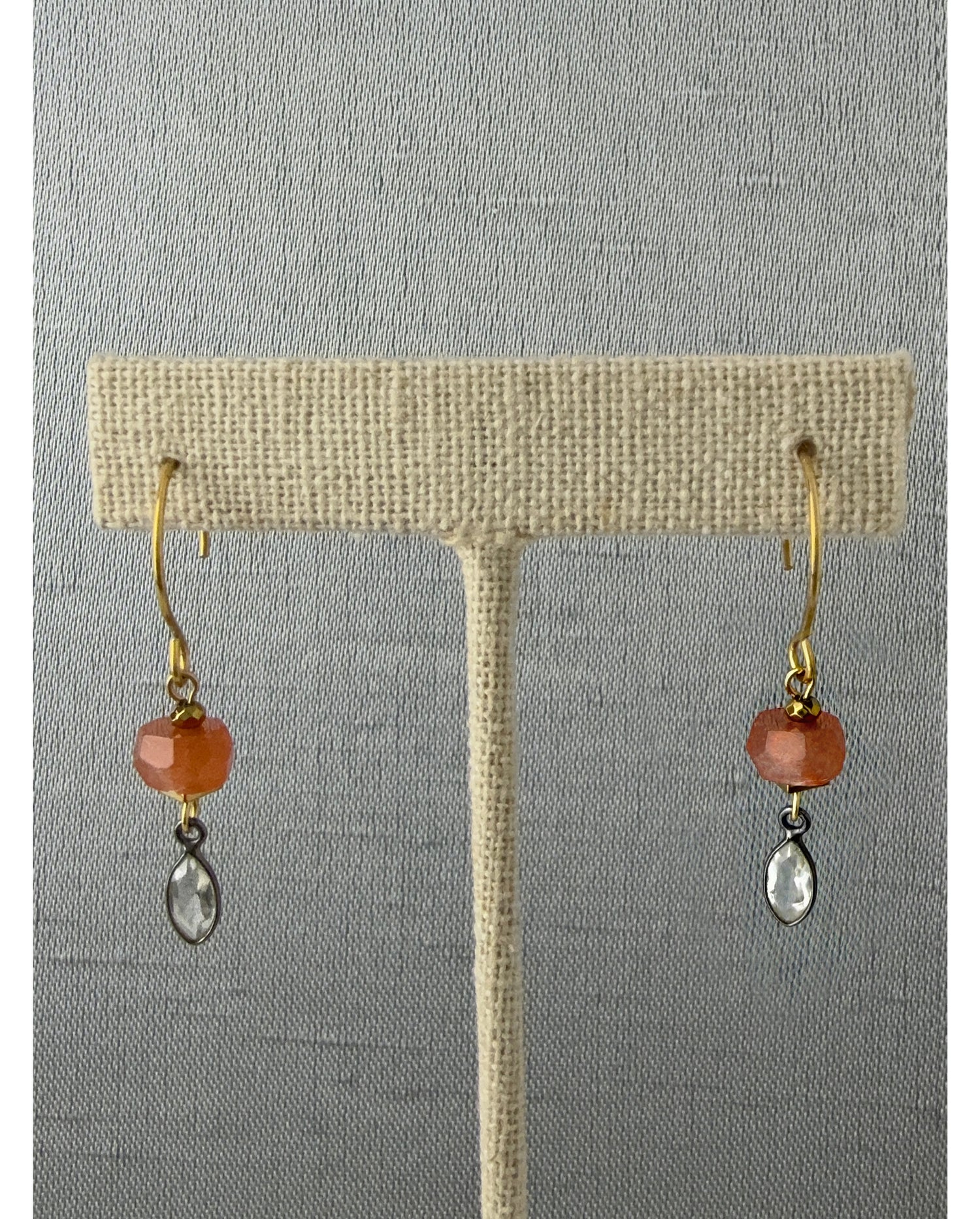 Marlenn Earring - Moonstone