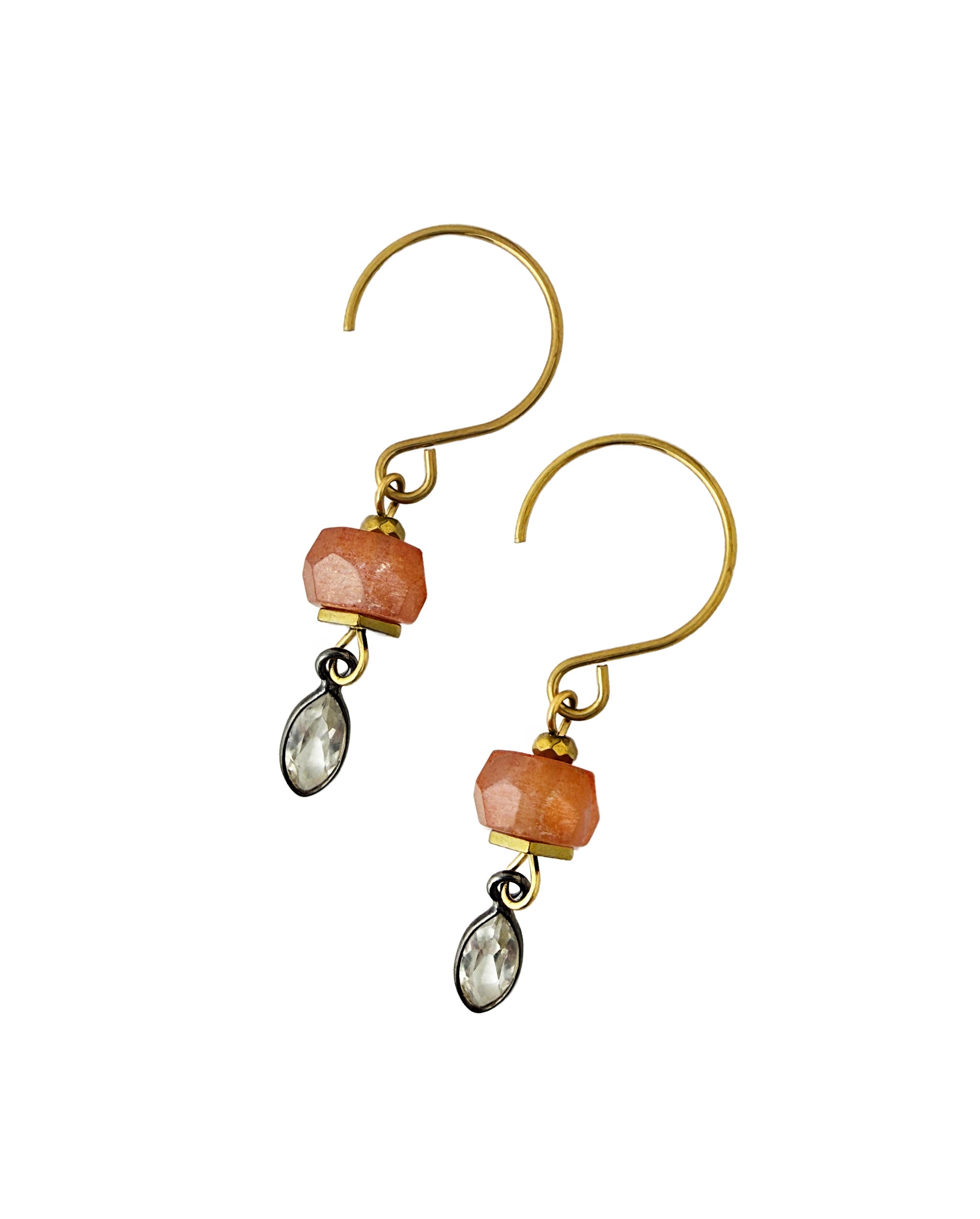 Marlenn Moonstone Earring – A handcrafted earrings by Alysian.