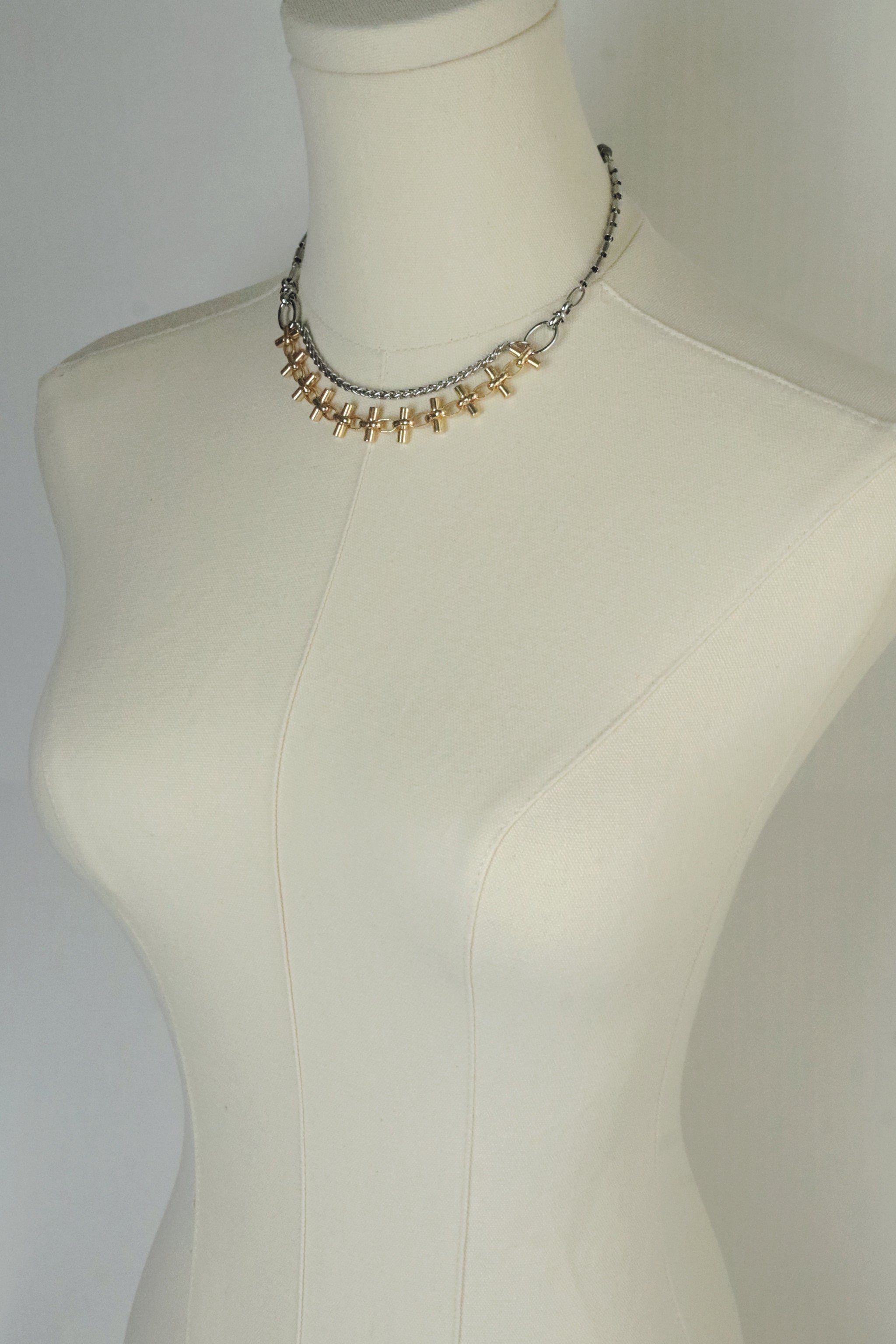 Marid Mixed Metal Necklace