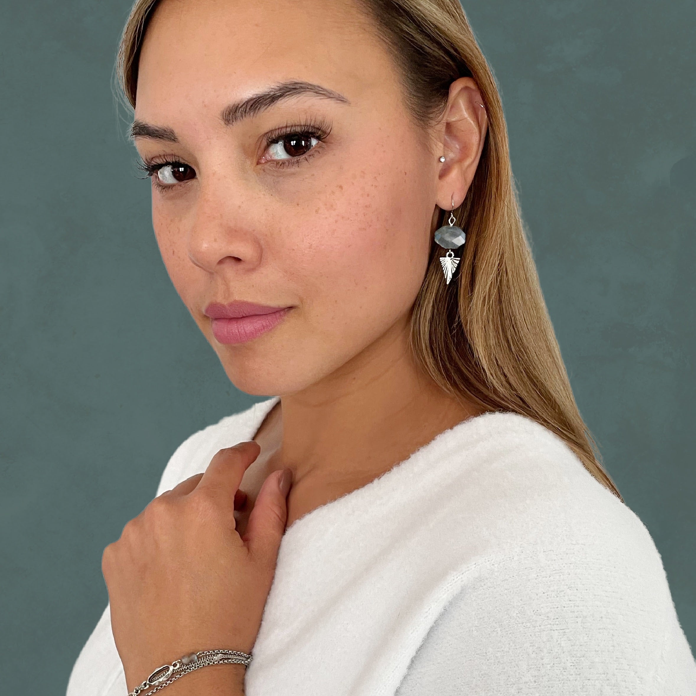 Reina Labradorite Earring – A handcrafted earring by Alysian.