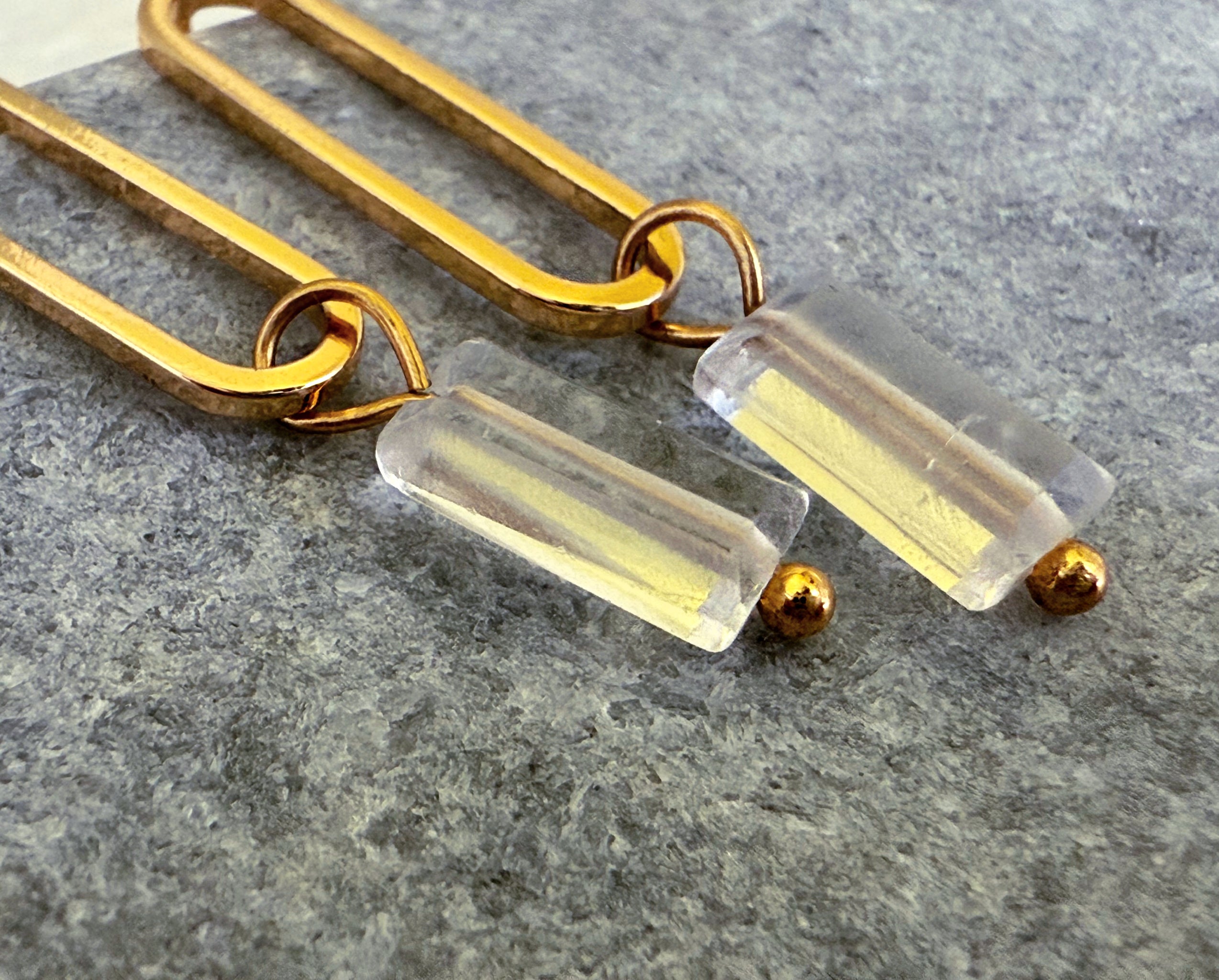 Tanis Quartz Earring – A handcrafted earrings by Alysian.