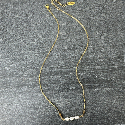 Teagan Pearl Pendant Necklace