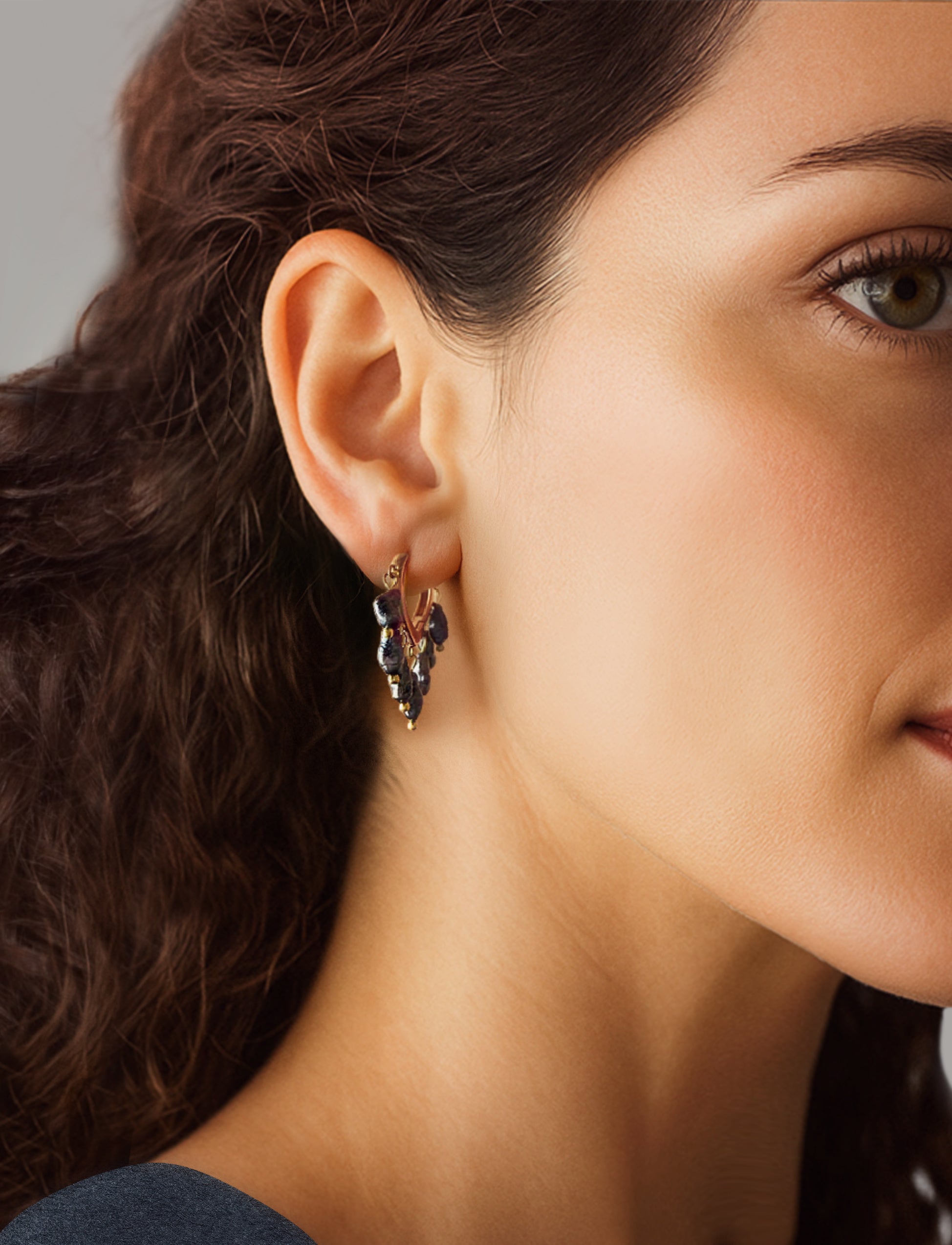 Calitha Huggie Earring – Black Pearl – A handcrafted earrings by Alysian.