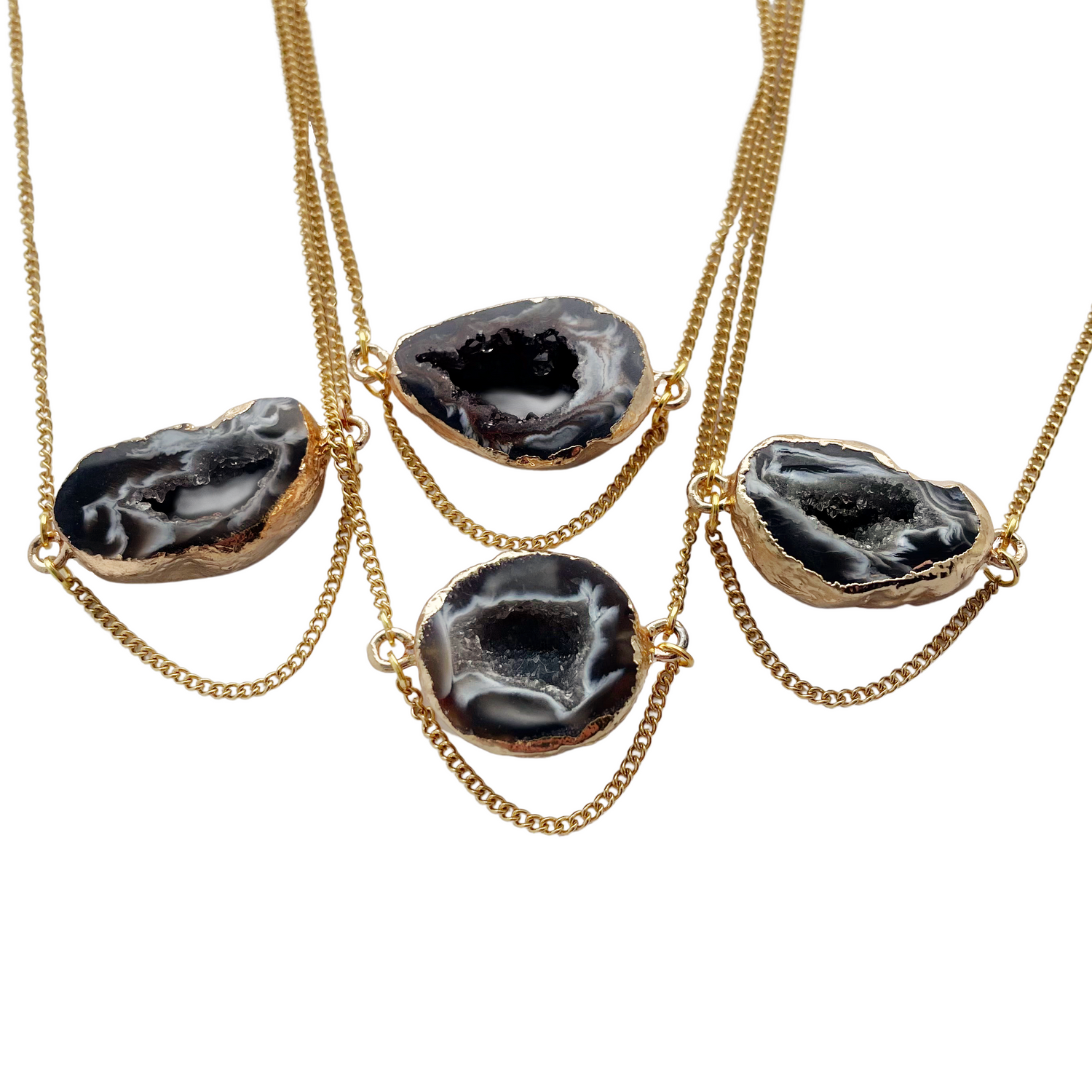 Carli Agate Pendant Necklace